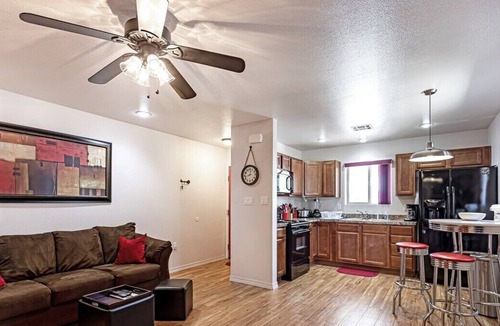 Alamogordo House | Bear Den Retreat Bravo in Alamogordo