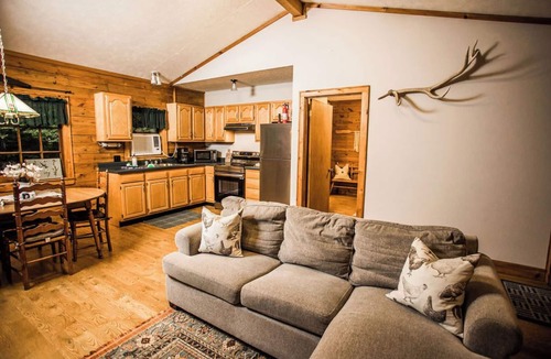 Jasper House | Bear Hollow near the Buffalo River