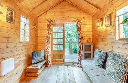 Newmarket House | Bear House- Uk45704