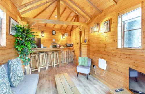 Newmarket House | Bear House- Uk45704