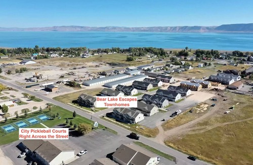 Garden City House | Bear Lake Escapes - Customizable for a group of ANY size!