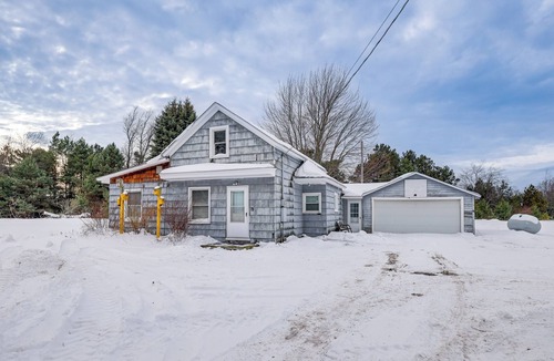 Bear Lake House | Bear Lake Home: 6 Miles to Arcadia Beach!