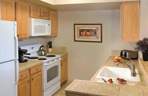Harbor Village Resort | Bear Lake | Shared Lake Escape | Pool + Lake | 2BR Twin