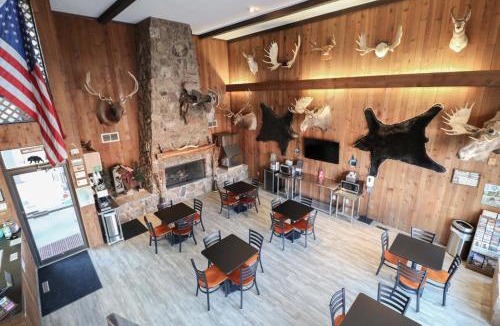 Sundance Hotel | Bear Lodge Motel