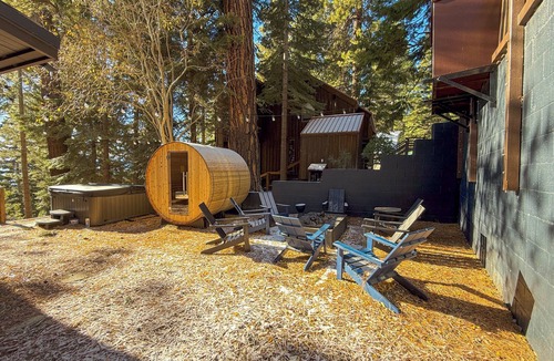 Tahoe Woods House | Bear Lodge