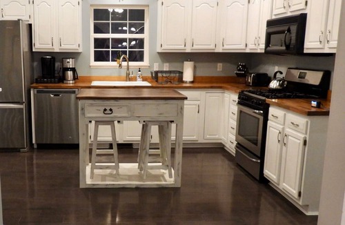 Marble Falls House | Bear Mountain Retreat: 6BR/3BA + Game Room and View!