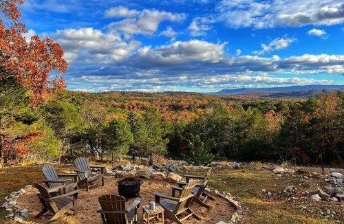 Marble Falls House | Bear Mountain Retreat: 6BR/3BA + Game Room and View!