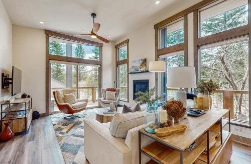 Truckee House | Bear's Den