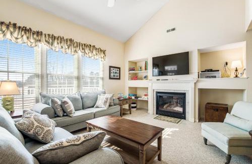 Ocean View Apartment | Bear Trap Dunes - 60F October Glory