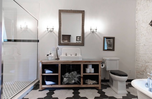 Chester Hotel | Beard and Lady Inn