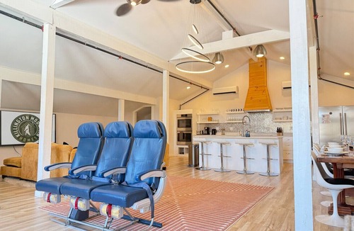 Killington House | BearForceOne- Hot tub, Game Room, Views!