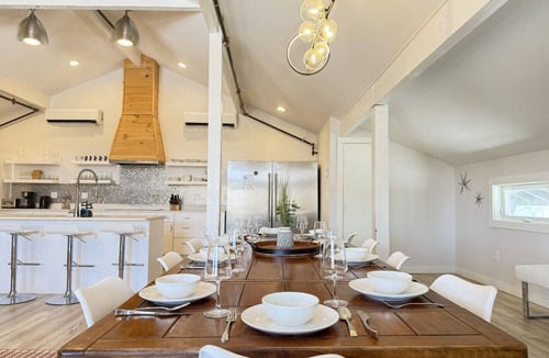 Killington House | BearForceOne- Hot tub, Game Room, Views!