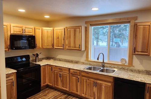 Whitefish Resort | Beargrass Lodging and RV Resort