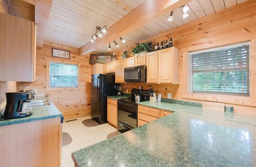 Chalet Village Cabin | Bearly Hidden Ridge: Free Attraction Tickets, Hot Tub, Pool Access & Mountain Views