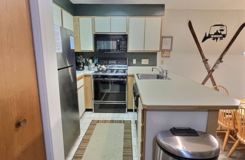 Killington House | Bearmont- Pool, HotTub, Fireplace