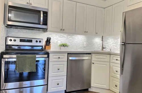Killington Condo | BearTrax- Pool, Hot tub, Gym, Sauna