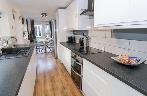 Smethwick Cottage | Bearwood Boutique Stay