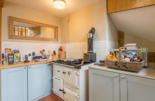 Pembridge House | Bearwood Cottage