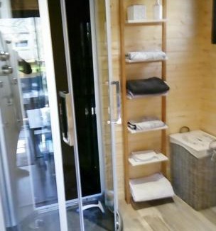 Ver-sur-Mer Bed & Breakfast | Beatrice