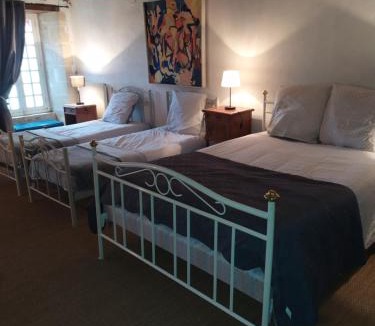 Ver-sur-Mer Bed & Breakfast | Beatrice