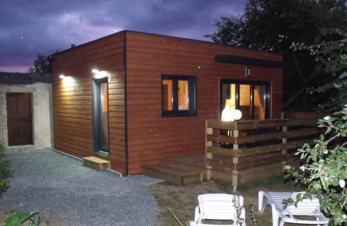 Ver-sur-Mer Bed & Breakfast | Beatrice