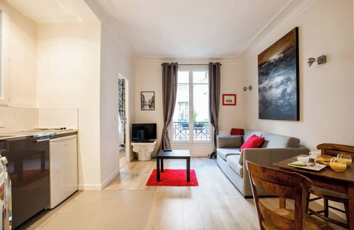 Montparnasse Apartment | Beau 2 Pieces Artiste near Saint Germain