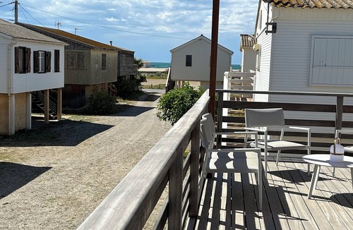 Gruissan Plage Ski Chalet | Beau Chalet Authentique, vue sur mer