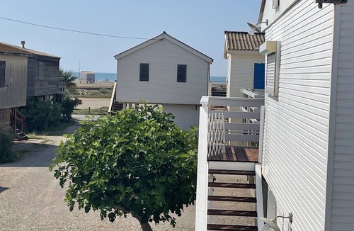 Gruissan Plage Ski Chalet | Beau Chalet Authentique, vue sur mer