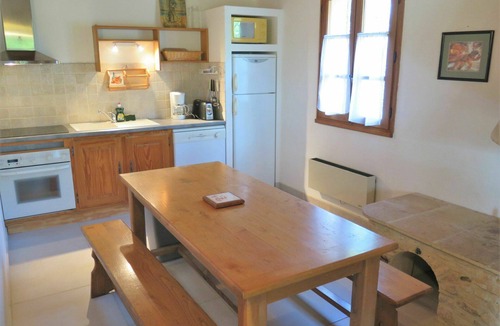 Blanquefort-sur-Briolance House | Beautiful private villa for 4 people with private pool, WIFI, TV, terrace and pets allowed