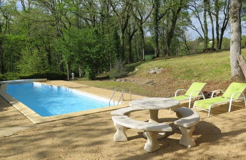 Blanquefort-sur-Briolance House | Beautiful private villa for 4 people with private pool, WIFI, TV, terrace and pets allowed