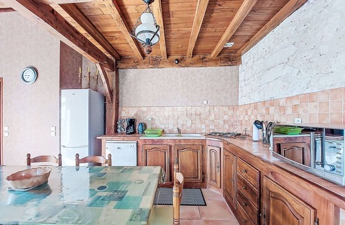 Dondas Villa | Beautiful apartment in villa for 6 people with pool, TV, terrace and panoramic view