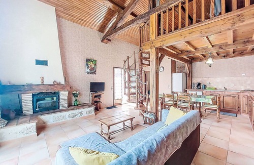 Dondas Villa | Beautiful apartment in villa for 6 people with pool, TV, terrace and panoramic view