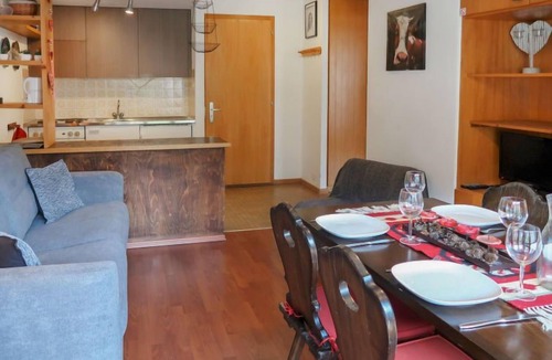 Saint-Pierre-de-Clages Apartment | Beau-Séjour 24 by Interhome