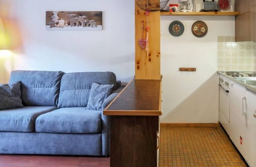 Saint-Pierre-de-Clages Apartment | Beau-Séjour 24 by Interhome