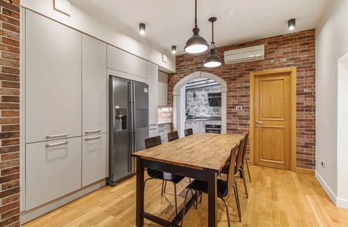 Batignolles Apartment | Beau Studio/Loft Meublé 51 m²