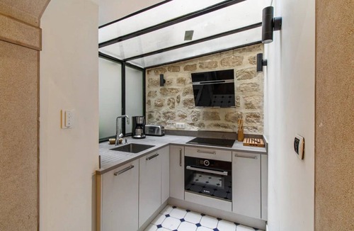 Batignolles Apartment | Beau Studio/Loft Meublé 51 m²