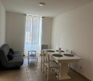 Aiguebelle Apartment | Beau T3