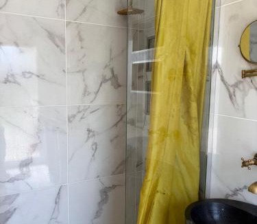 Saint-Jory Apartment | Beau T3 Pignole Spacieux - Parking - Wifi - 4 pers