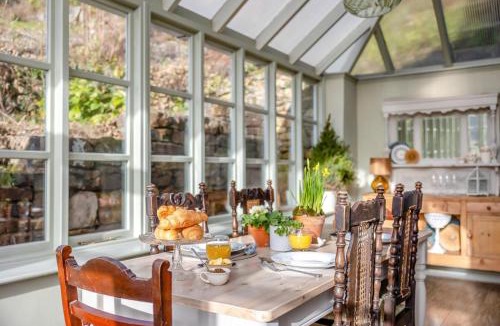 Ironbridge House | Beau View Cottage