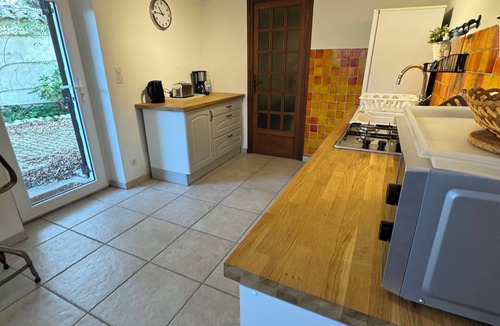 La Chapelle-de-Guinchay House | Beaujolais getaway