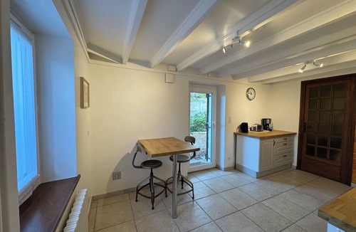 La Chapelle-de-Guinchay House | Beaujolais getaway