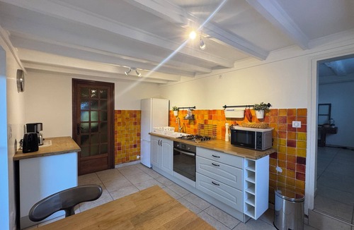 La Chapelle-de-Guinchay House | Beaujolais getaway
