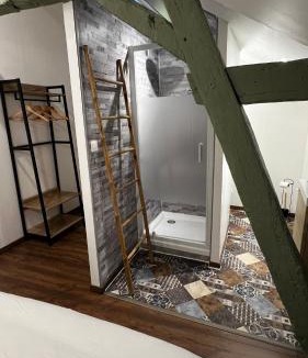 Saumur House | Beaulieu La Source