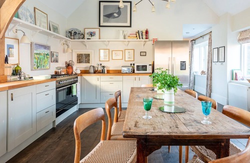 Beaulieu Cottage | Beaulieu River Views, Gorgeous Barn conversion