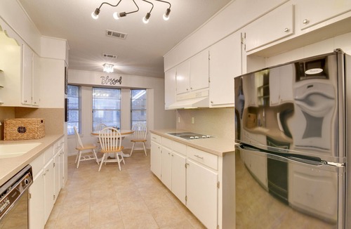 Beaumont House | Beaumont Rental Home ~ 2 Mi to Gulf Terrace Park!