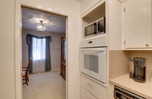 Beaumont House | Beaumont Rental Home ~ 2 Mi to Gulf Terrace Park!