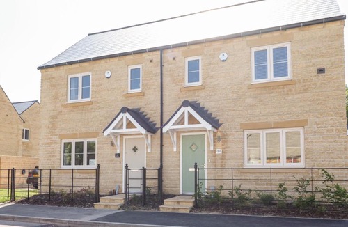 Bourton House | Beaus House