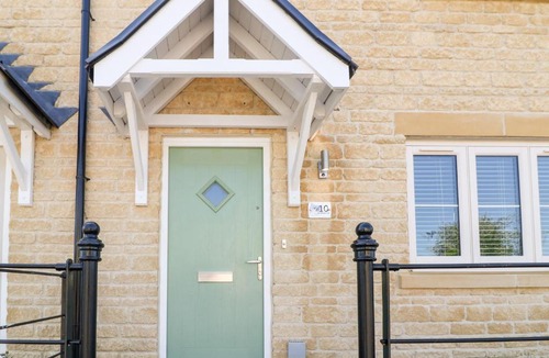 Bourton House | Beaus House