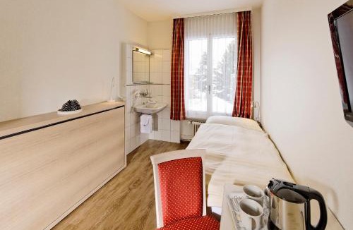 Unterseen Hotel | Beausite Garden Apartment & Budget Rooms