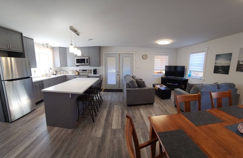 Grand-Digue House | Beausoleil Saltwater Sunsets RnR on Acadian Coastal drive, Hot Tub, Air Hockey